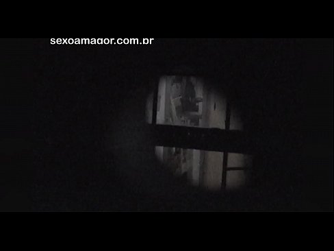 ❤️ Blondie diam-diam direkam oleh seorang intip lingkungan yang tersembunyi di balik batu bata berlubang ❤❌ Video sialan di id.porn-mate.ru